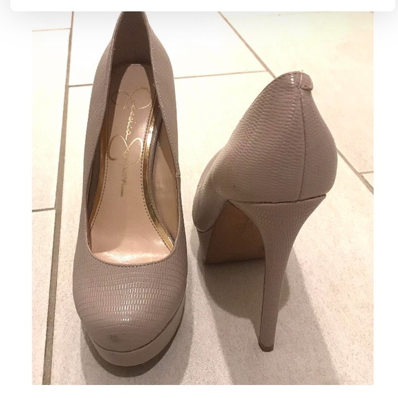 Jessica Simpson pumps - Picture 2 of 5